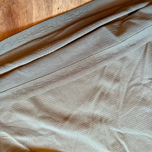 Lululemon Swiftly Tech Short Sleeve Shirt Race Length 2.0 - Picture 4 of 6